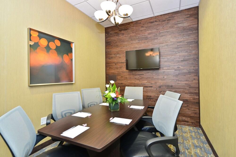 Hampton Inn & Suites Columbia/Southeast-Fort Jackson Exterior foto
