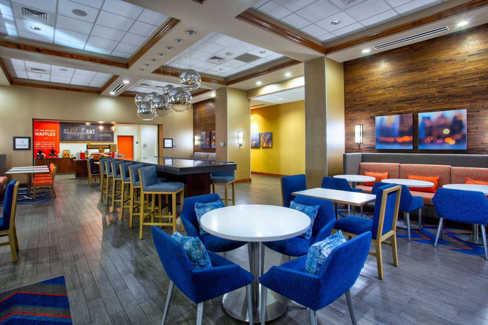 Hampton Inn & Suites Columbia/Southeast-Fort Jackson Exterior foto